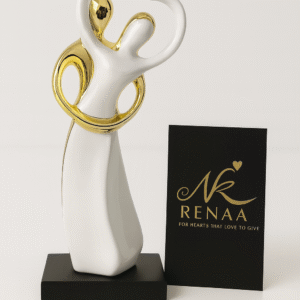 Renaa_romantic_couple