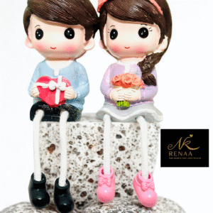 Renaa_stone_couple_dolls_hanging_legs 01