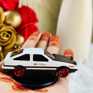 Renaa_rotating_car_002